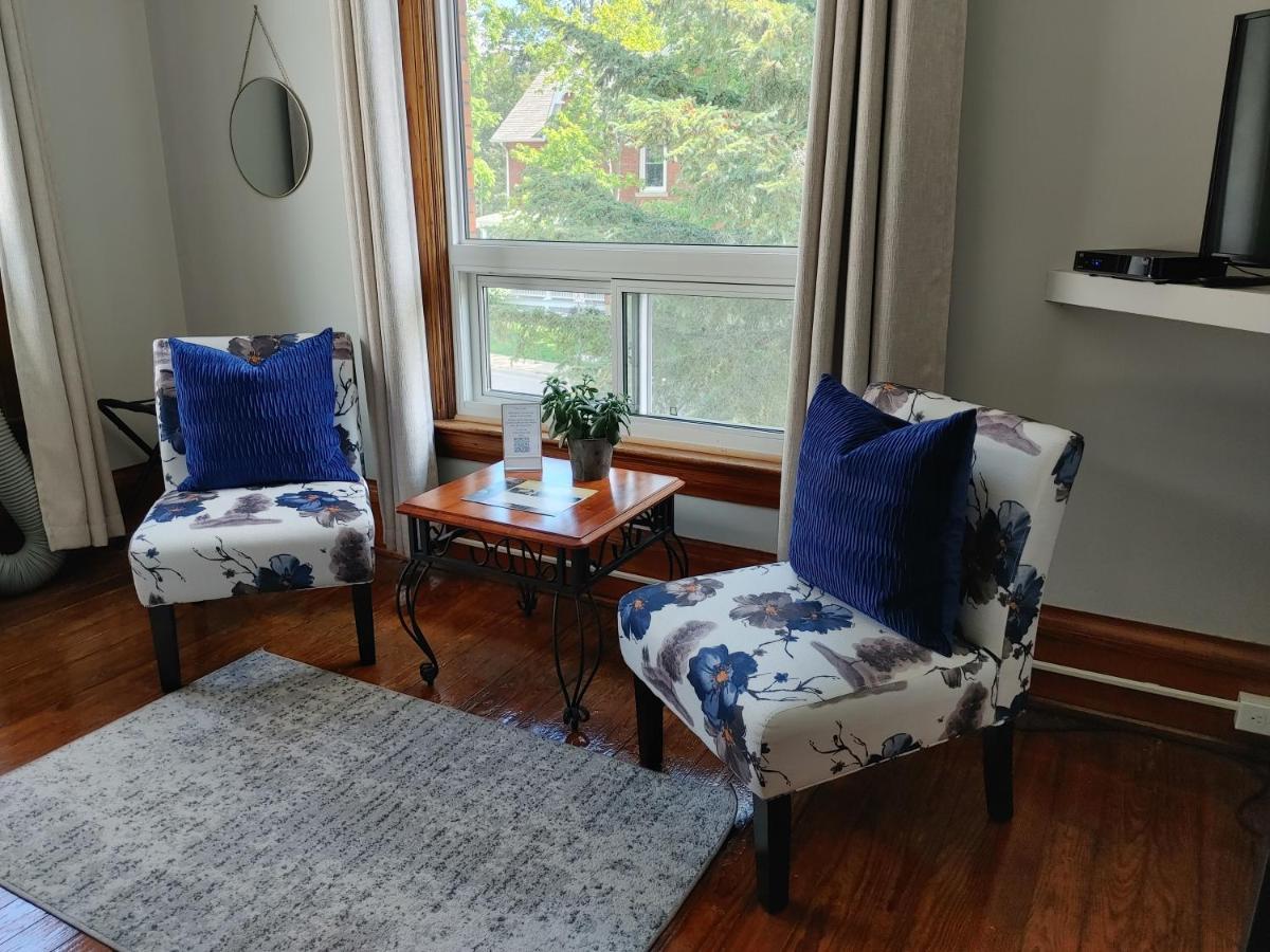 Stonewater Manor B&B Gananoque Dış mekan fotoğraf